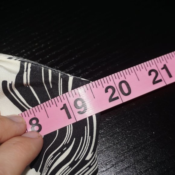 Diane von Furstenberg Silk Bahar Dress 4 - Picture 9 of 10